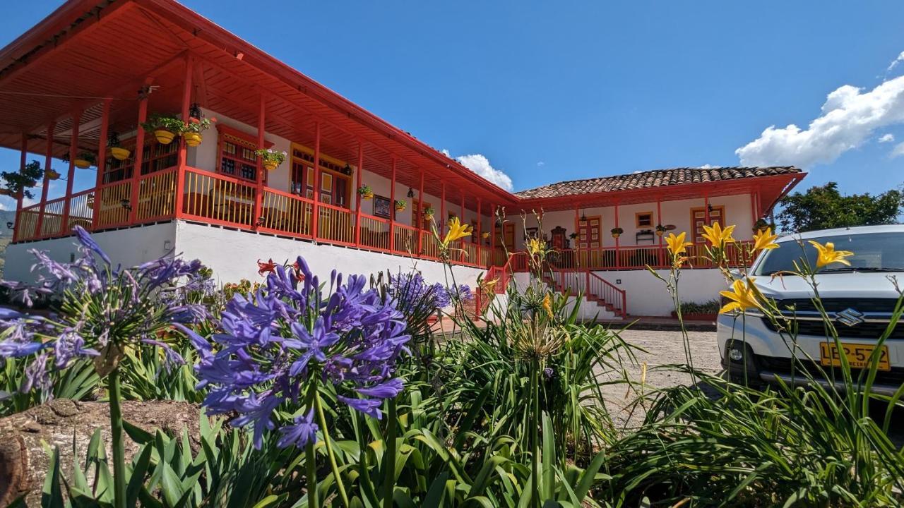 Coronel's Peak Coffee House Villa *