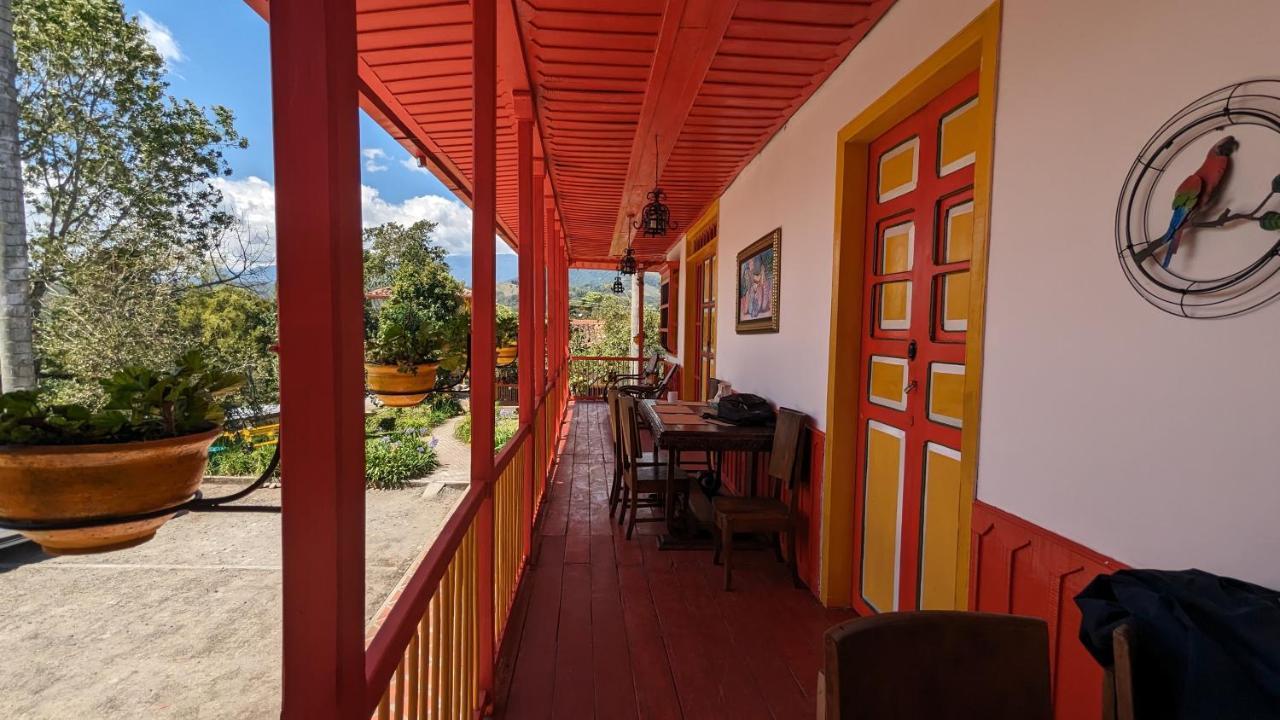 Coronel's Peak Coffee House * Salento