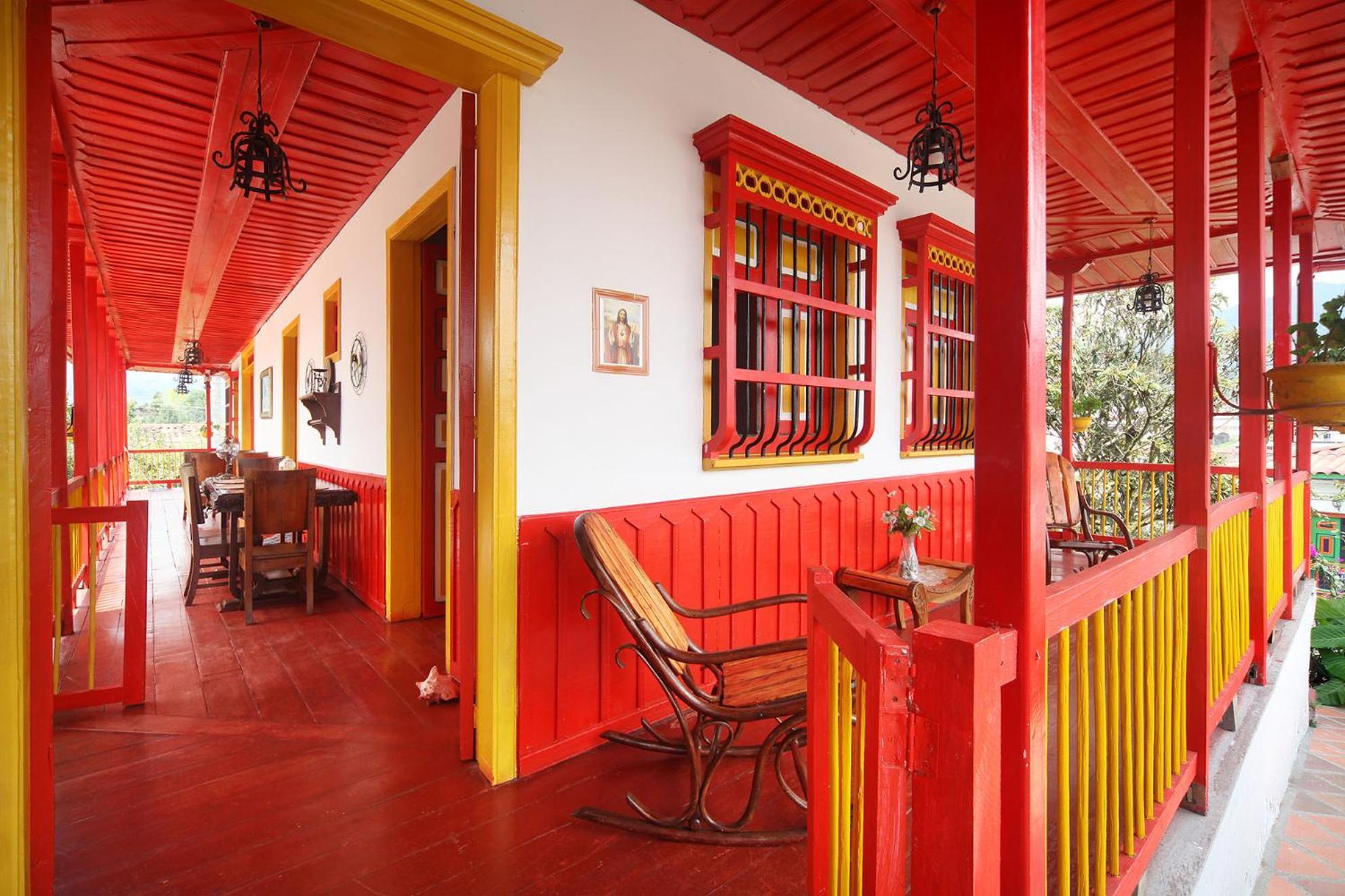 Coronel's Peak Coffee House * Salento